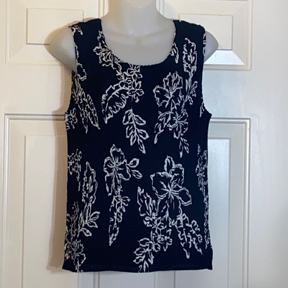 10/$50 IMPRESSIONS TOP BLOUSE SIZE XL